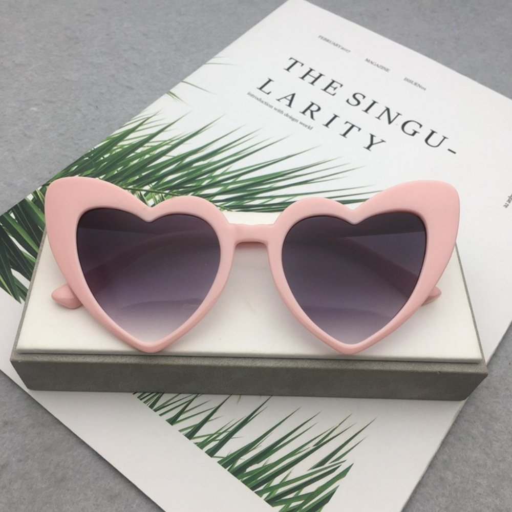 Fashion Sunglasses for Women and Men